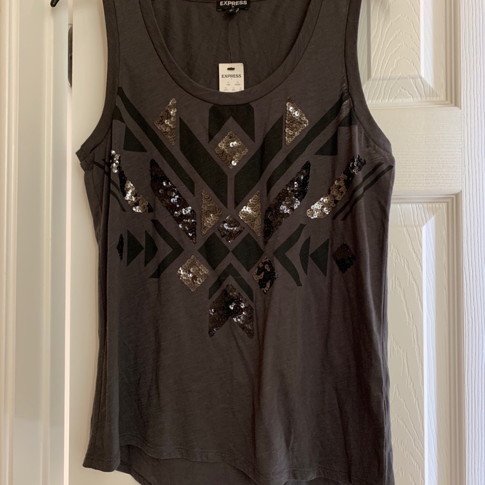 Express grey top with sequence
